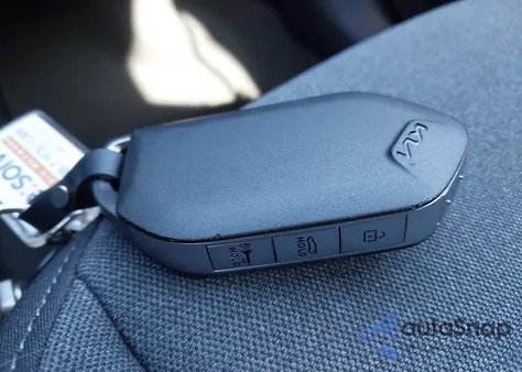 2025 Kia K4 Lxs from USA, damaged, VIN 3KPFT4DEXSE088239